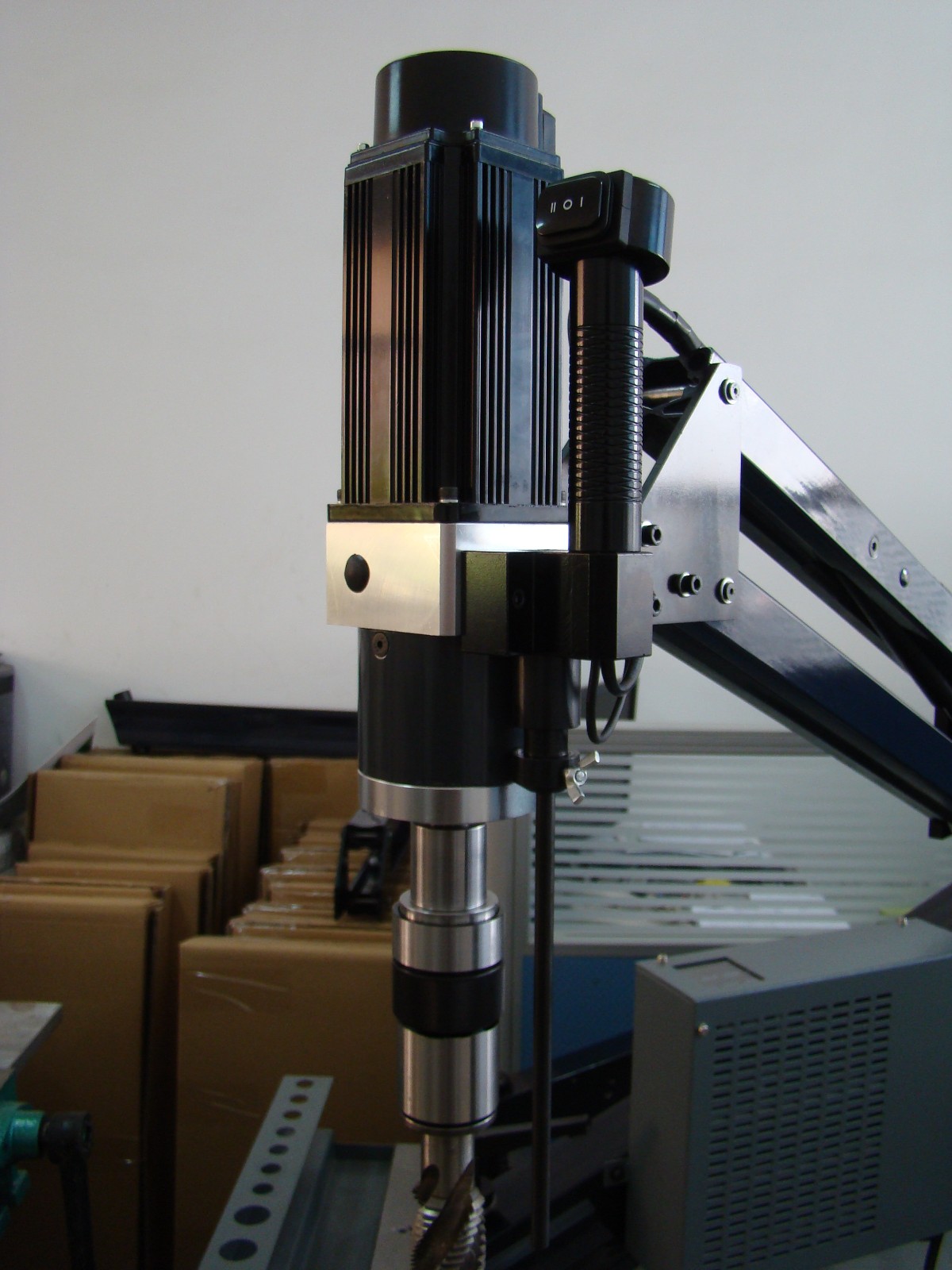 LFD904-24   (���L1.2��)